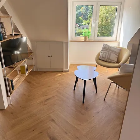 Moderne Grosszuegige Dachgeschosswohnung In An Den Ravensbergen
