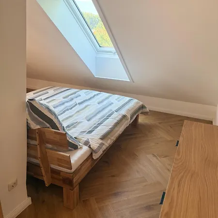 Moderne Grosszuegige Dachgeschosswohnung In An Den Ravensbergen