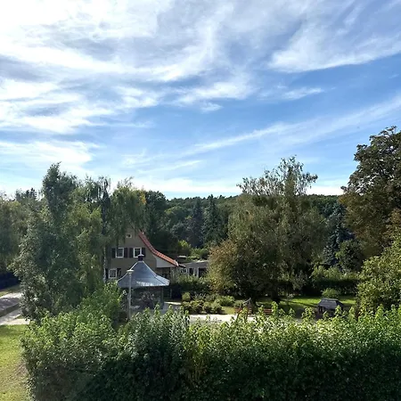 Moderne Grosszuegige Dachgeschosswohnung In An Den Ravensbergen *