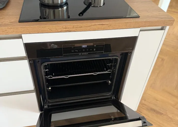 Moderne Großzügige Dachgeschosswohnung In An Den Ravensbergen Potsdam